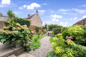 Cottage Garden - click for photo gallery